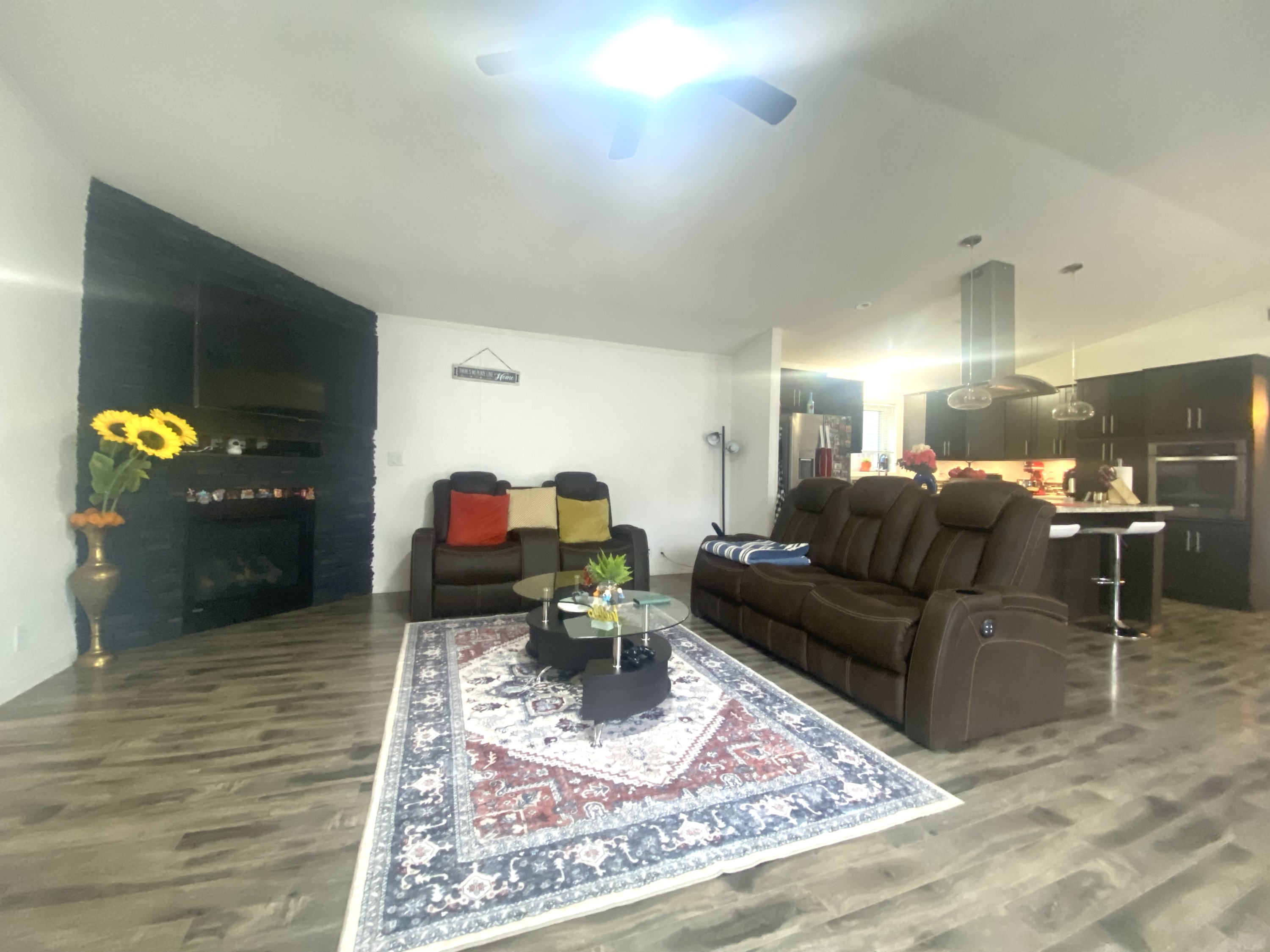 169 Hall Crescent